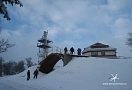 .. patka horní stanice lanovky na Bouřňáku (890 m) před příletem Mi-8 ...